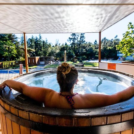 Sapphire Springs Holiday Park And Thermal Pools Katikati Buitenkant foto